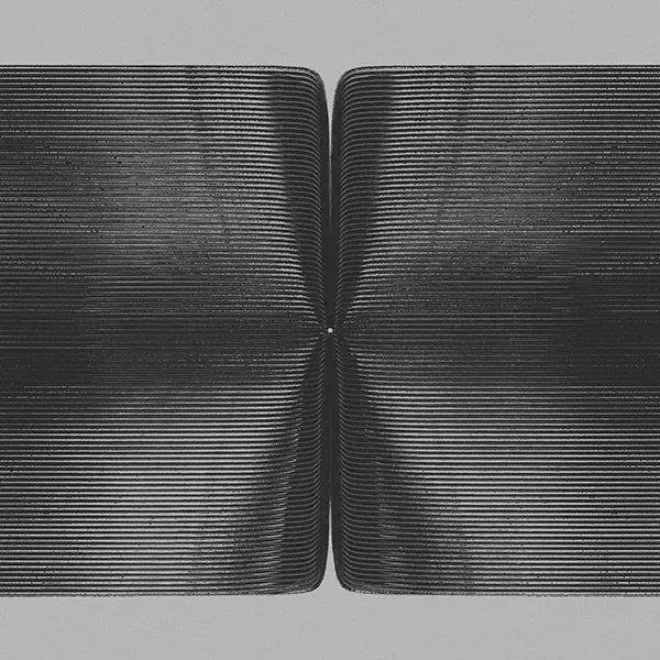 TQ1803 - Black and White