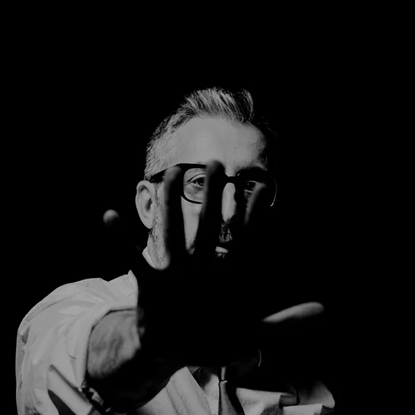 vaghy - Black and White