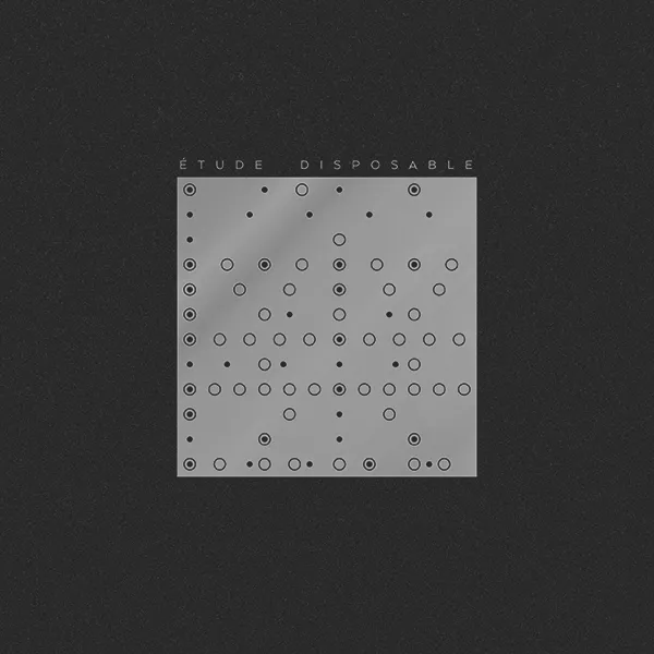 TQ2001 - Black and White